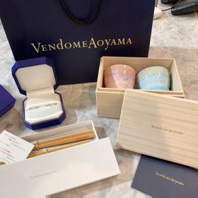【ヴァンドーム青山(VENDOME AOYAMA)の口コミ】 指輪は嫁君チョイス。色々なブランドの中で、ヴァンドームのカタログに載…