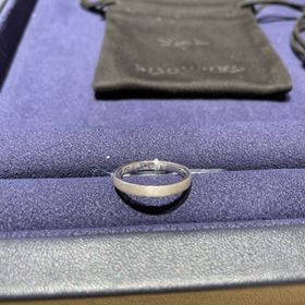 【TOMOE(トモエ)の口コミ】 シンプルなデザインを探していました。TOMOEのデザイン性に惹かれて実際に…