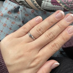 【PORTADA(ポルターダ)の口コミ】 夫婦ともに一目惚れでした！
人と被らない個性的なデザインの指輪を探して…