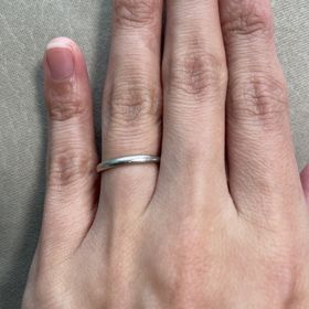 【ティファニー(Tiffany & Co.)の口コミ】 婚約指輪もティファニーで購入し、接客やデザイン、着け心地などを気に入…