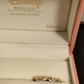 【ケイウノ ブライダル(K.UNO BRIDAL)の口コミ】 結婚指輪を考える前から、デザインに一目惚れしていて、店舗で実際商品を…