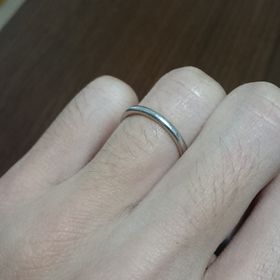 【アイプリモ(I-PRIMO)の口コミ】 指が細いので、シンプルで細身のデザインを探していました。
また、あまり…