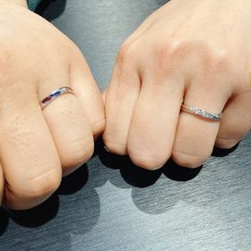【ROYAL ASSCHER(ロイヤル・アッシャー)の口コミ】 1番の決め手はロイヤルアッシャーならではのダイヤモンドの輝きです。他メ…
