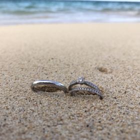 【俄(にわか)の口コミ】 婚約指輪の決め手はシンプルかつ上品、予算内で収まったことです。最初は…