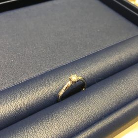 【銀座ダイヤモンドシライシの口コミ】 シンプルなものを探していました。そんな時最初にオススメいただいたもの…