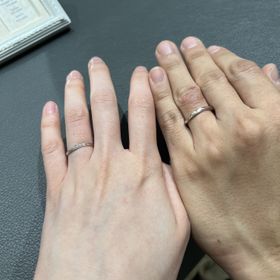 【雅楽(うた)】の口コミ シンプルなデザインで、でも少しキラッとするような指輪がないかな～と探し...