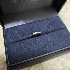 【ラザール ダイヤモンド(LAZARE DIAMOND)の口コミ】 ゴージャスすぎず、シンプルすぎないデザインのものを探していました。真…