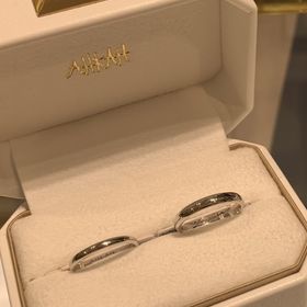 【AHKAH(アーカー)の口コミ】 指輪もとっても可愛いですが、個人的にはこのボックスが可愛くてとっても…