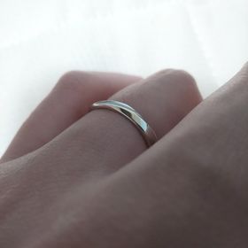 【アイプリモ(I-PRIMO)の口コミ】 シルバー且つダイアモンドパウダーを斜めに塗布していただけること、サイ…