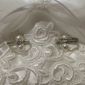 【ラザール ダイヤモンド(LAZARE DIAMOND)の口コミ】 クリーニング無料、1年間修理無料、サイズ変更無料とアフターサービスが充…