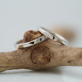 【THREE TREES(スリーツリーズ)の口コミ】 色々指輪を見てみましたが、既製品ではピンと来るものに出会えず…S…