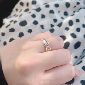 【Katamu(カタム)の口コミ】 最初は、プラチナのシンプルなものにしようと思いましたが、旦那様がゴー…