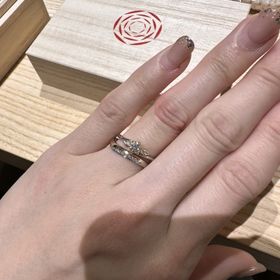 【出雲結(いずもゆい)の口コミ】 デザインがとても素敵で自分たちにぴったりだと思ったのが決め手です。自…