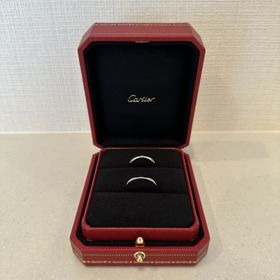 【カルティエ(Cartier)の口コミ】 指が太めで手が大きいため、指輪の幅が2.5mmのものを探していました。年を…