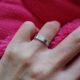 【グッチ(GUCCI)の口コミ】 他のブランドの指輪にしようと思っていたのですが、フラッと立ち寄ったグ…