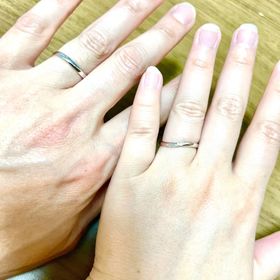 【俄(にわか)の口コミ】 2人で、どこの指輪にしようかと色々迷っていました。
一生つけるものだし…