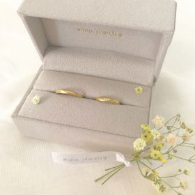 【mina.jewelry(ミナジュエリー)の口コミ】 Instagramで見かけて可愛いと思ったのがキッカケです。
ブランド物にはこ…
