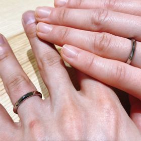 【出雲結(いずもゆい)の口コミ】 シンプルな指輪を探していました。シンプルな中でもよく見るとデザイン性…