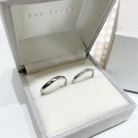 【Toi-lueur(トワル)の口コミ】 華やかなリングに憧れていたのでこのリングを着けたときにダイヤがとても…