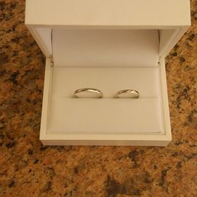 【ギンザタナカブライダル(GINZA TANAKA BRIDAL)の口コミ】 最初ゼクシイで見た時に、「絶対これ！」と直感しました。とにかくシンプ…