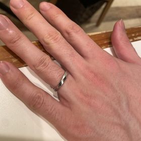 【アイプリモ(I-PRIMO)の口コミ】 シンプルだけど特別感のあるデザイン、自分に似合うものがあった。他のブ…