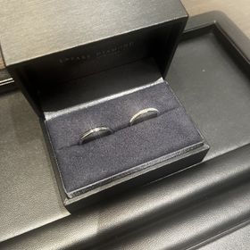 【ラザール ダイヤモンド(LAZARE DIAMOND)の口コミ】 ハーフエタニティなのにダイヤがしっかり輝いていて付け心地もとてもよか…