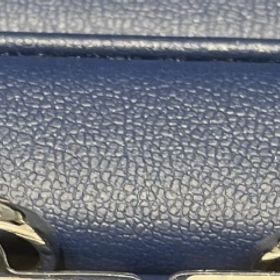 【銀座ダイヤモンドシライシの口コミ】 シンプルでストレート、ダイヤモンド斜めにがついてるものがいいなと思っ…