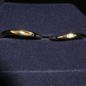 【4℃ BRIDAL(ヨンドシーブライダル)の口コミ】 結婚25年を機に買い替えました。シンプルで落ち着いたデザインだったのこ…