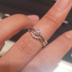 【TRECENTI(トレセンテ)の口コミ】 質がよく、指輪の内側に丸みがあるので、つけ心地がとてもよかったです。…