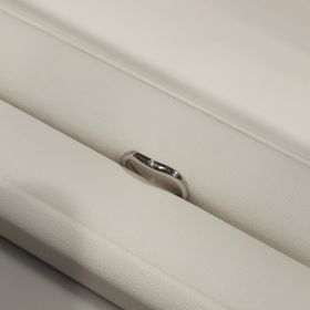 【CAFERING(カフェリング)の口コミ】 まるっとしたフォルムがとてもかわいらしく、プラチナの輝きがとてもきれ…