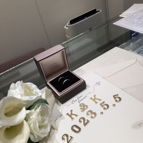 【アイプリモ(I-PRIMO)の口コミ】 妻が最初に指輪を選定し自身の気に入ったものを選択の上、指輪の装着した…