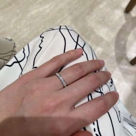 【ヴァンドーム青山(VENDOME AOYAMA)の口コミ】 この指輪はマリッジリングではないですが、マリッジリングと同じデザイン…