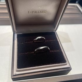 【アイプリモ(I-PRIMO)の口コミ】 デザインが、ふたりで刻む時というもので惹かれました。重ねたデザインや…