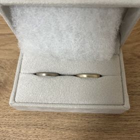 【mina.jewelry(ミナジュエリー)の口コミ】 シンプルさといろんな色があっていいなと思い決めました。あとマット感の…