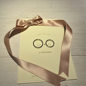 【アイプリモ(I-PRIMO)の口コミ】 石が入っていないものを探していて
なおかつペアで同じデザインの指輪をさ…