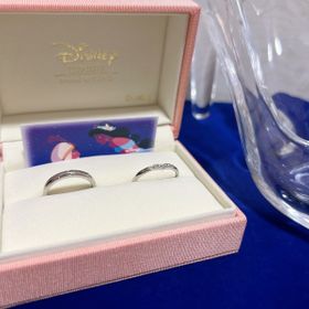 【ケイウノ ブライダル(K.UNO BRIDAL)の口コミ】 2人ともディズニーが大好きで出会いもディズニーランドだったため、結婚指…