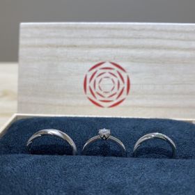 【出雲結(いずもゆい)の口コミ】 "結婚指輪は可能な限りシンプルなものに"と考えていて、最初は…