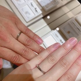 【STAR JEWELRY(スタージュエリー)の口コミ】 職業上、指輪には傷がついてしまう可能性が高いためアフターサービスがい…