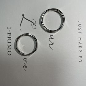 【アイプリモ(I-PRIMO)の口コミ】 女性の方はダイヤがついてますが回して着用する事でシーンによってイメー…