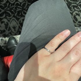 【銀座ダイヤモンドシライシの口コミ】 いくつか試着させてもらいましたが、どれも付け心地が良く男性がつけてい…