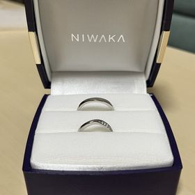 【俄(にわか)の口コミ】 ・他にはないデザイン（形がさまざま）
・指輪に意味があり、その形にも意…