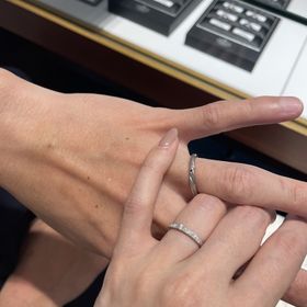 【エクセルコダイヤモンド(EXELCO DIAMOND)の口コミ】 海外ブランドでの購入を検討していましたが、たまたま寄ったお店の接客が…