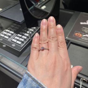 【エクセルコダイヤモンド(EXELCO DIAMOND)の口コミ】 着け心地がとても良かったです。おおまかなデザインの希望を伝えてて提案…