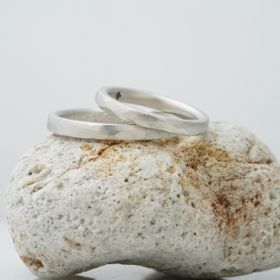 【THREE TREES(スリーツリーズ)の口コミ】 ブランドへのこだわりがなく、思い出作りも兼ねて結婚指輪は手作りしたい…