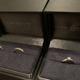 【ラザール ダイヤモンド(LAZARE DIAMOND)の口コミ】 店員の方に水かきがある方ということを説明いただき、婚約指輪結婚指輪と…