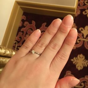 【俄(にわか)の口コミ】 数店舗、指輪のお店を見てまわりましたが、指輪が一つ一つ繊細で、細く、…