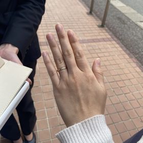 【YUKA HOJO(ユカホウジョウ)の口コミ】 艶消しのマットな風合いが肌馴染みが良かったし、個性的なので気に入りま…