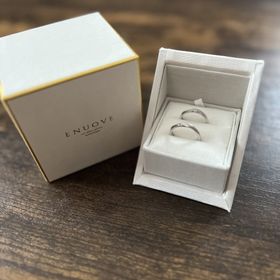 【ENUOVE(イノーヴェ)の口コミ】 婚約指輪を買わないことにしたので、ダイヤが入っているものがいいと思い…