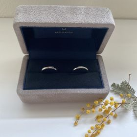 【BRILLIANCE+(ブリリアンスプラス)の口コミ】 シンプルなデザインがいいと思って探していました。最初はダイヤを一石だ…