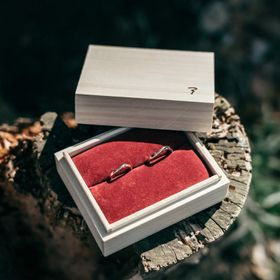 【ichi(イチ)の口コミ】 職人さんと会話をしながららどんなデザインにしたいか決めていきました。…